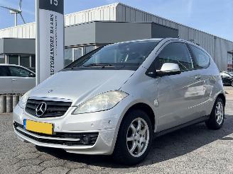 skadebil auto Mercedes A-klasse 160 BlueEFFICIENCY Avantgarde 2009/9