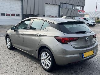 Opel Astra 1.0 Online Edition picture 6