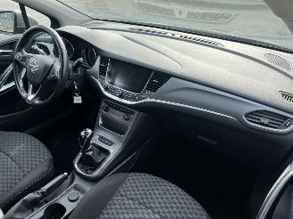 Opel Astra 1.0 Online Edition picture 13