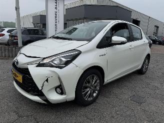  Toyota Yaris 1.5 Hybrid Dynamic 2018/12
