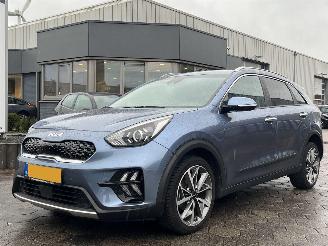 damaged passenger cars Kia Niro 1.6 GDi Hybrid DynamicLine 2024/12