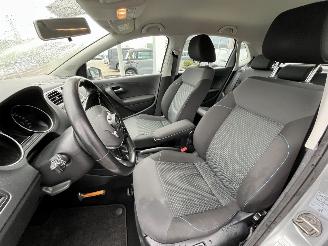 Volkswagen Polo 1.0 Bluemotion Edition AUTOMAAT picture 17