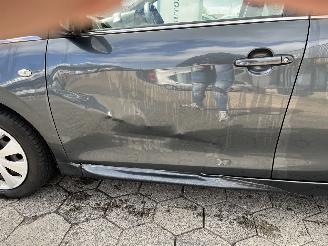 Peugeot 108 1.0 e-VTi Active picture 9