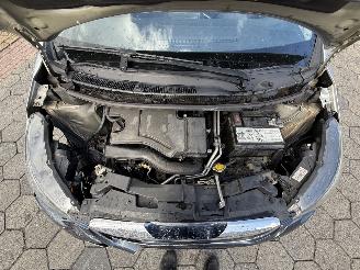 Peugeot 108 1.0 e-VTi Allure picture 8