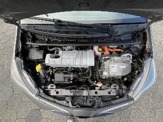 Toyota Yaris 1.5 Hybrid Lease picture 7