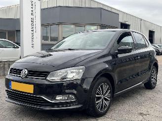 krockskadad bil auto Volkswagen Polo 1.0 Comfortline Business R 2017/3