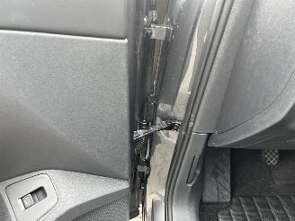 Volkswagen Tiguan 1.5 TSI R-line NAP picture 10