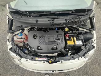 Fiat 500 0.9 TwinAir Turbo Lounge picture 7
