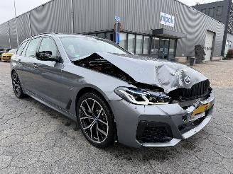 BMW 5-serie Touring 530e Business Edition Plus picture 3