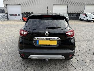 Renault Captur Automaat 1.3 TCe Initiale Paris picture 5