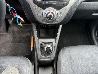 Hyundai Ix20 1.4i Go! picture 21