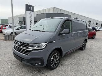  Volkswagen Transporter 150 PK Edition Autom 2024/1