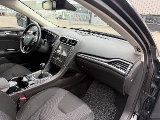 Ford Mondeo Wagon 1.5 Titanium picture 16