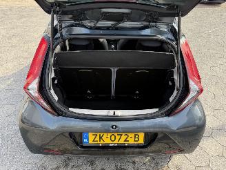 Toyota Aygo CABRIO-TOP x-cite picture 13