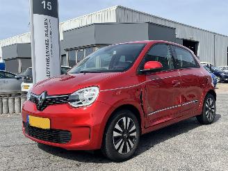skadebil auto Renault Twingo 1.0 SCe Intens 2021/10