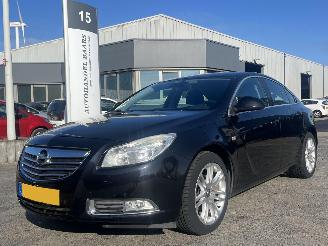 uszkodzony samochody osobowe Opel Insignia 1.8 Business 2009/1