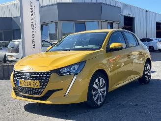 Damaged car Peugeot 208 1.2 PureTech Active 2020/6