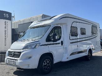 krockskadad bil camper Etrusco  2.3 Type X T7400 SB 2021/8