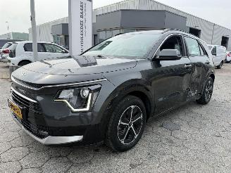 uszkodzony samochody osobowe Kia Niro 1.6 GDi Hybrid DynamicLine 2024/3