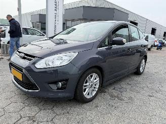 Schadeauto Ford C-Max 1.0 Titanium 2013/7