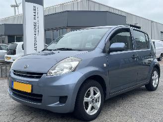 Voiture accidenté Daihatsu Sirion 2 1.0-12V Premium 2009/3