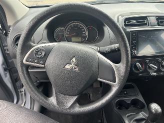 Mitsubishi Space-star 1.2 Cool+ picture 18