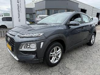 damaged passenger cars Hyundai Kona 1.0 T-GDI Comfort 2020/6
