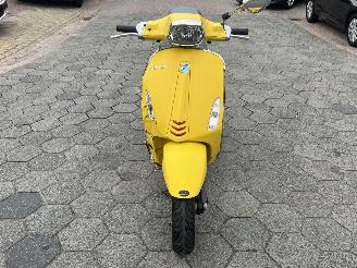 Vespa  Sprint picture 2
