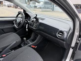 Volkswagen Up! 1.0 BMT move up! picture 15