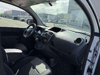 Renault Kangoo 1.5 Blue dCi 95 Luxe Maxi picture 15