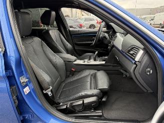 BMW 3-serie Touring 318i M Sport picture 13