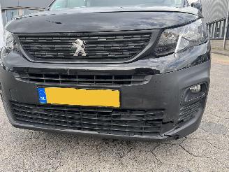 Peugeot Partner 1.6 BlueHDI Pro Long picture 12