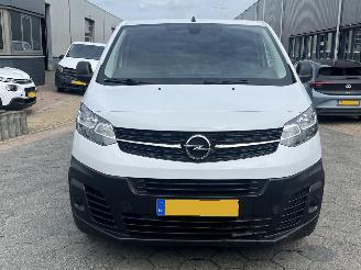 Opel Vivaro 2.0 CDTI L2H1 Edition AUTOMAAT picture 2