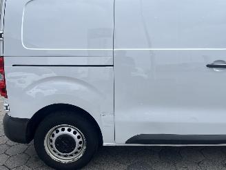 Opel Vivaro 2.0 CDTI L2H1 Edition AUTOMAAT picture 10