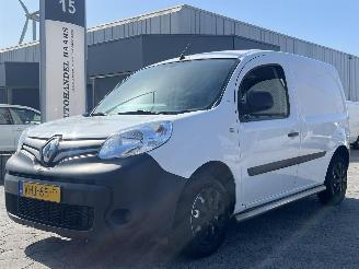 krockskadad bil bedrijf Renault Kangoo 1.5 Blue dCi 95 Comfort 2020/1