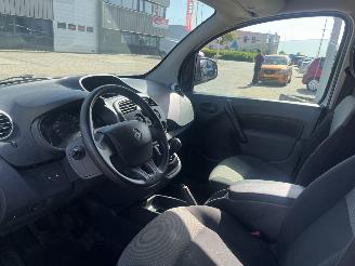 Renault Kangoo 1.5 Blue dCi 95 Comfort picture 12
