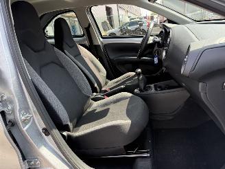Toyota Aygo X 1.0 VVT-i MT Play picture 17