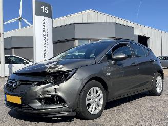 Damaged car Opel Astra 1.0 Business+ 2018/2