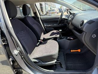 Mitsubishi Space-star 1.2 Intense+ picture 14