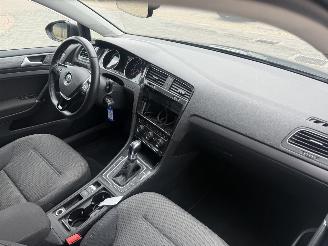Volkswagen e-Golf e-Golf picture 12