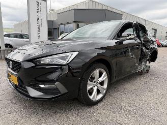skadebil auto Seat Leon 1.0 TSI FR Launch Edition 2020/10