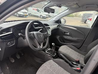 Opel Corsa 1.2 Edition picture 11