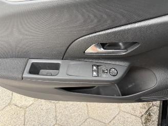 Opel Corsa 1.2 Edition picture 14