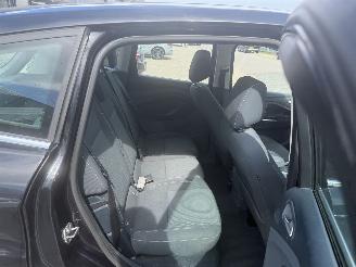 Ford C-Max 1.0 Titanium picture 12