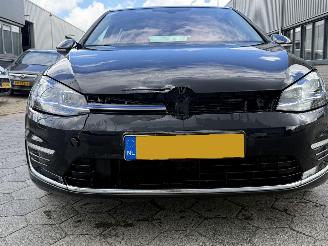Volkswagen e-Golf e-GOLF picture 8