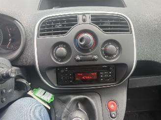 Renault Kangoo 1.5 Blue dCi 95 Comfort Maxi picture 17