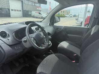 Renault Kangoo 1.5 Blue dCi 95 Comfort Maxi picture 12