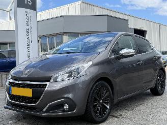Auto incidentate Peugeot 208 1.2 PureTech Allure 2018/5