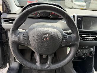 Peugeot 208 1.0 PureTech Access picture 17