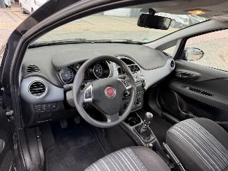 Fiat Punto Evo 1.2 Active picture 16